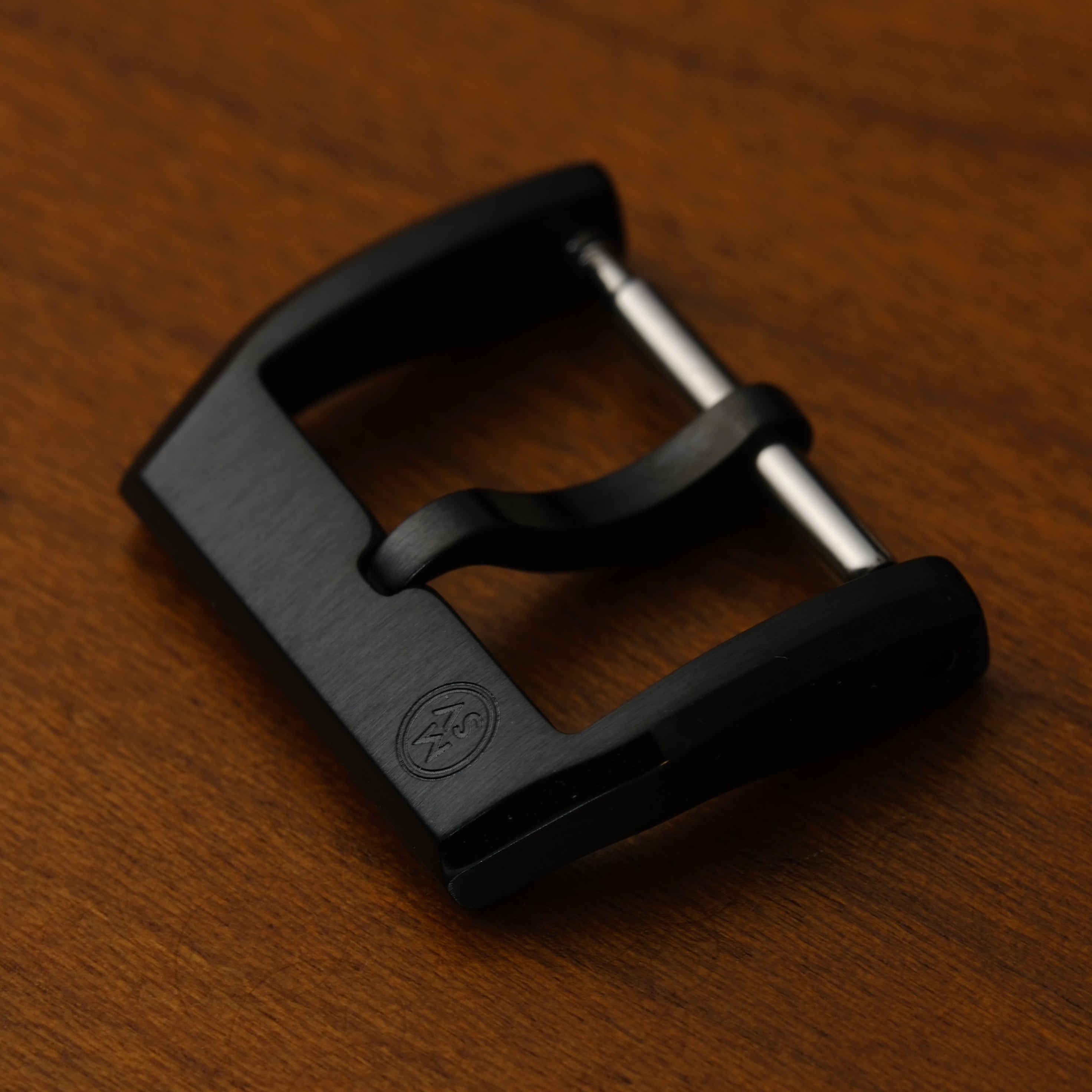 Black Buckle